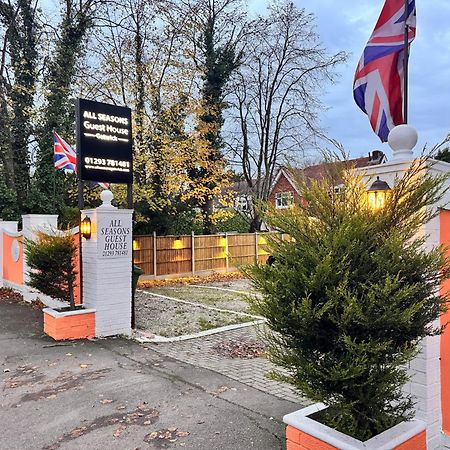 All Seasons Gatwick Guest House & Parking Horley Buitenkant foto