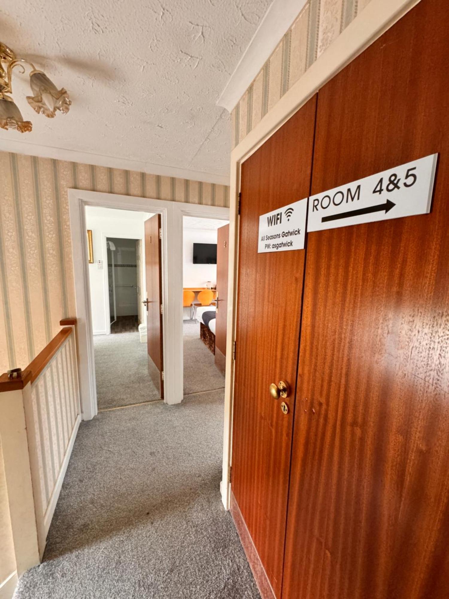 All Seasons Gatwick Guest House & Parking Horley Buitenkant foto
